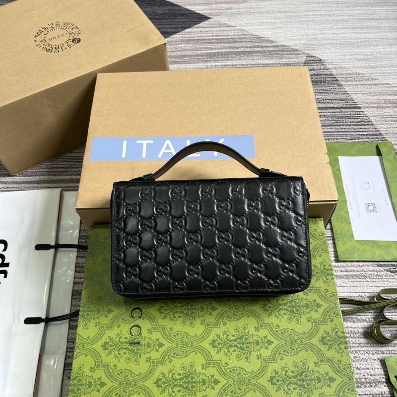 Gvc*1 purse